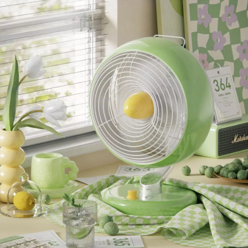 Desktop fan